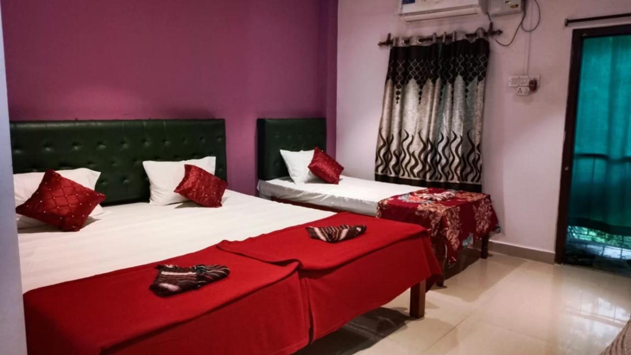 The Leisure Home Stay Shadipur Exteriér fotografie