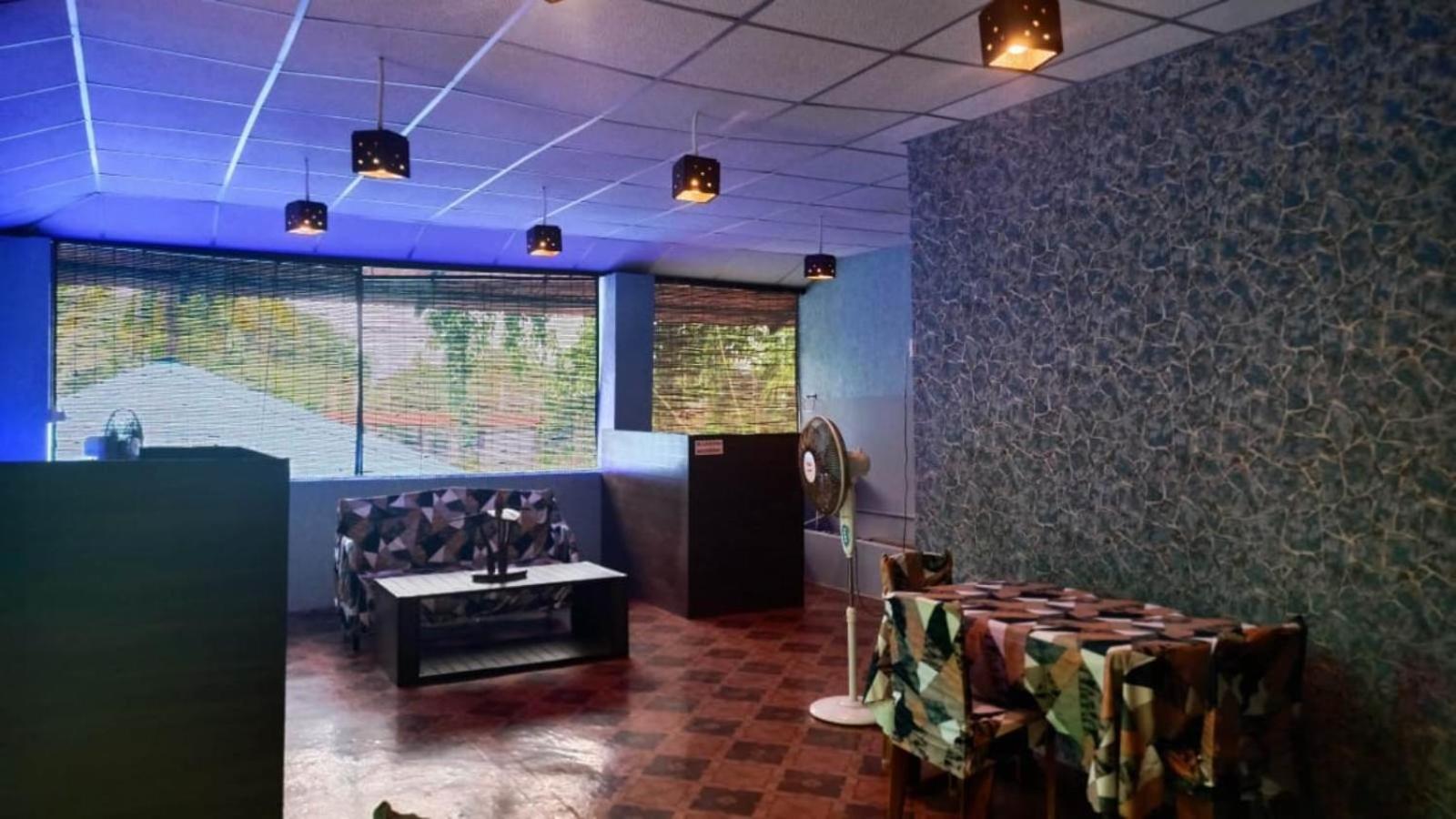 The Leisure Home Stay Shadipur Exteriér fotografie